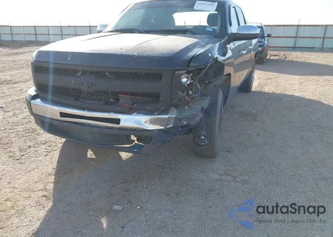 2010 Chevrolet Silverado 1500 Lt z USA, uszkodzony, nr VIN 3GCRCSE01AG255322